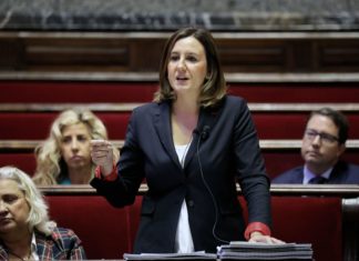 Mª J. Català "Lo de Oltra va a acabar mal, lo sabe ella y lo sabe Puig"