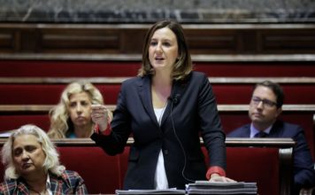 Mª J. Català "Lo de Oltra va a acabar mal, lo sabe ella y lo sabe Puig"