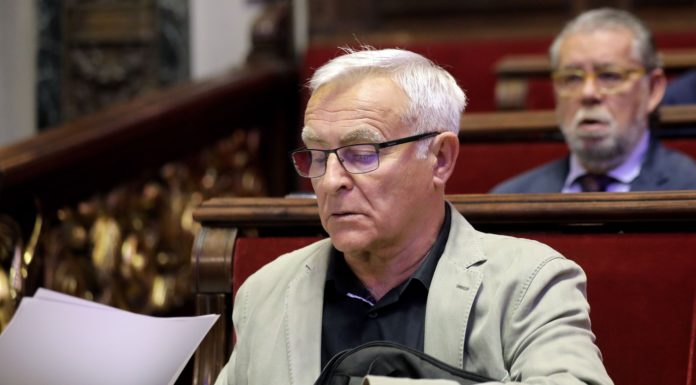 Ribó exigeix a CaixaBank el pagament dels quatre milions d’euros pel frau de l’EMT EMT