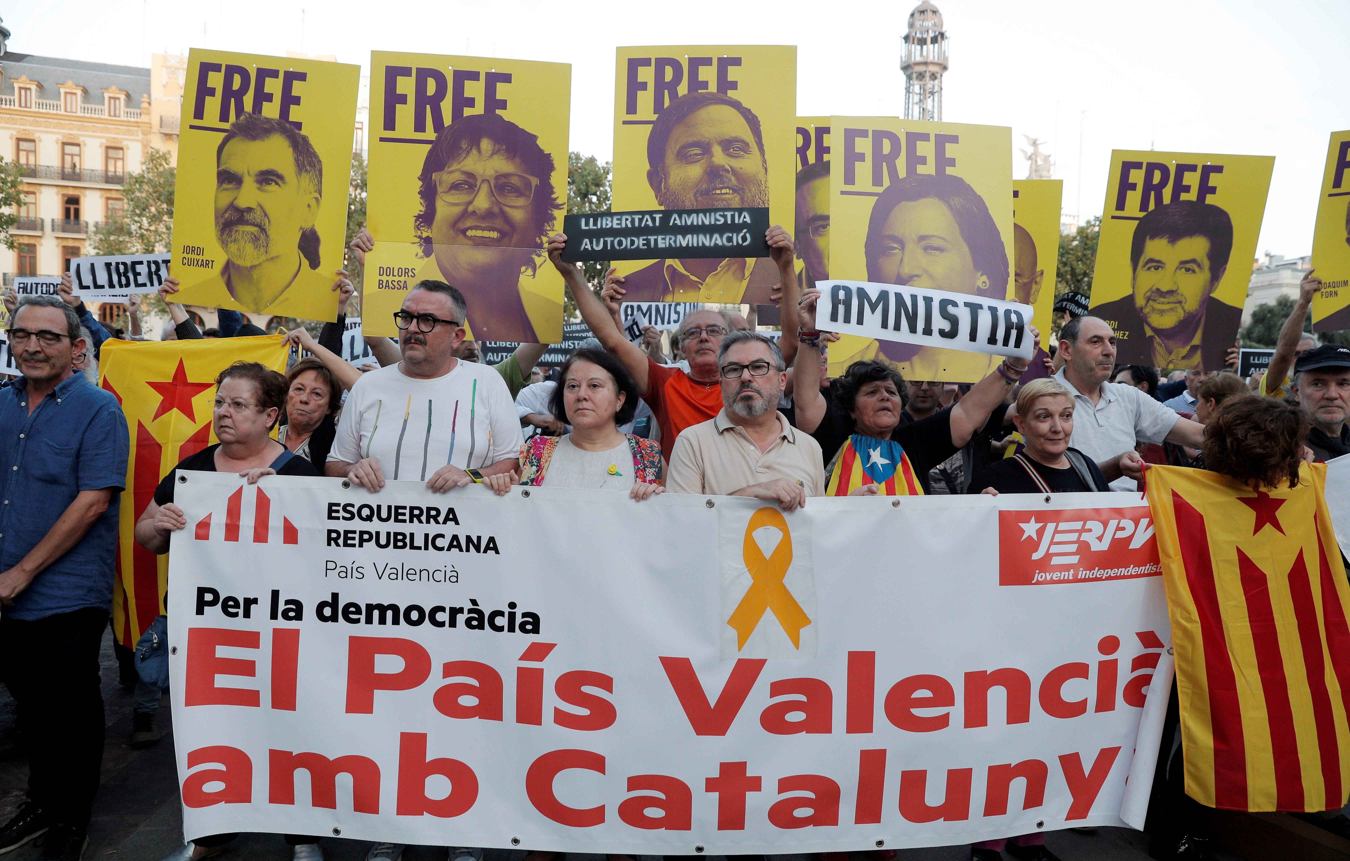 Protestas independentista en las calles de Valencia contra la sentencia ...