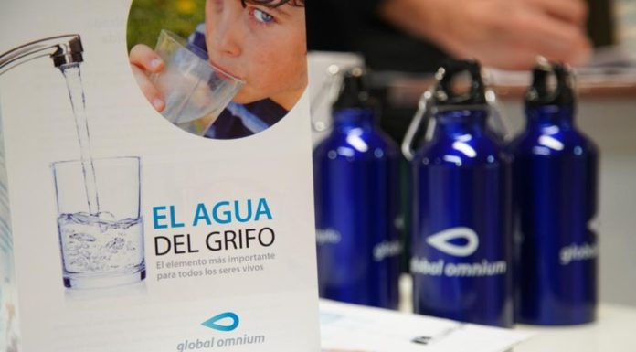 Global Omnium organiza catas de agua para fomentar el agua del grifo agua