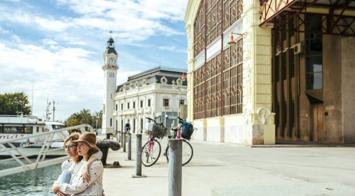 Valenciaport rep l’escala simultània de cinc creuers cruceros