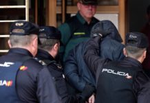 El autor confeso del crimen de Marta Calvo en los juzgados de Alzira. EFE/ Manuel Bruque