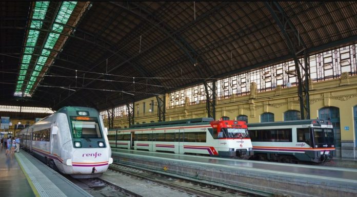 Renfe recupera siete servicios de cercanías con dirección Gandía y Utiel