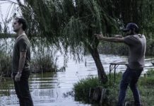 Pedro Alonso y Marc Vigil en la grabación de El silencio del pantano