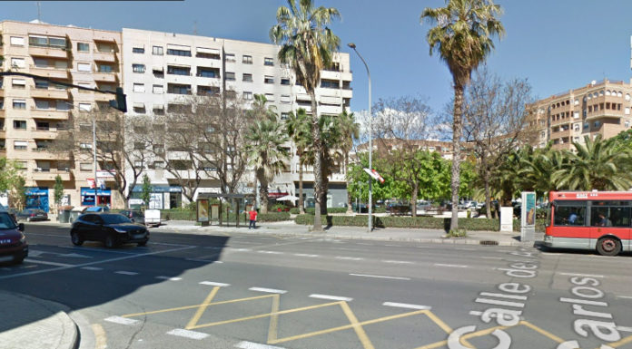 Muere un motorista al esquivar a un peatón ebrio