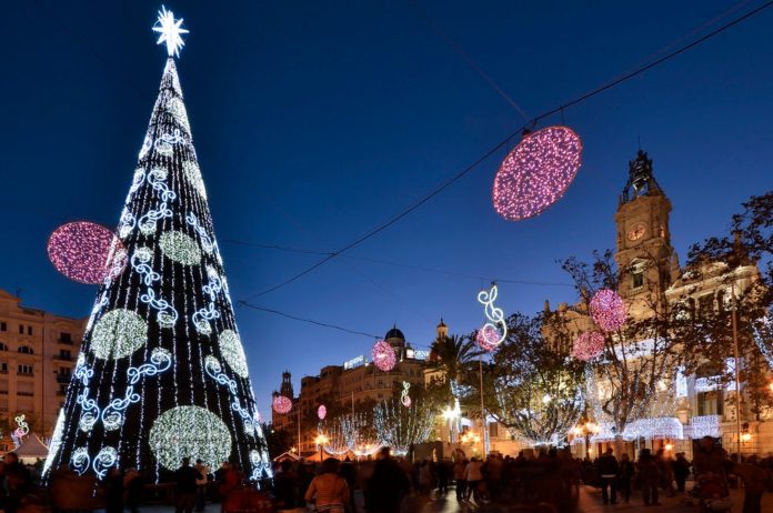 La Comunitat Valenciana estudia las restricciones que impondrá en Navidad