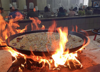 Imagen de paella a leña del restaurante Levante, Benissanó