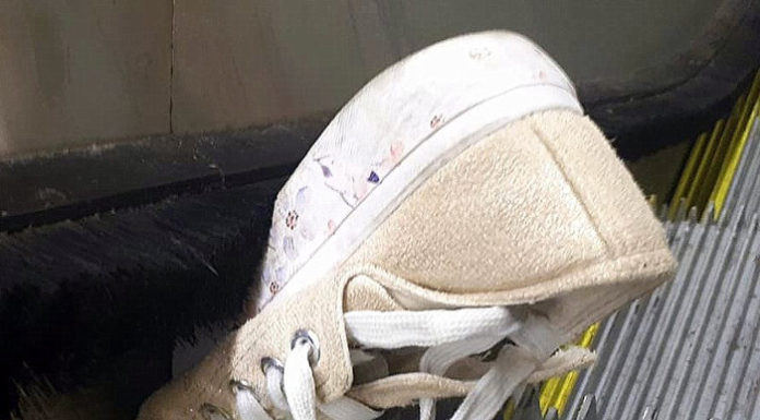 Alerta de peligro en las escaleras mecánicas