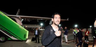 Dani Parejo a su llegada a Arabia Saudí.