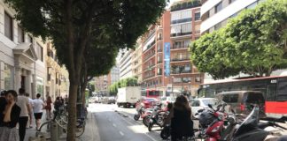 Carril ciclista de la calle Colón de Valencia. / EP