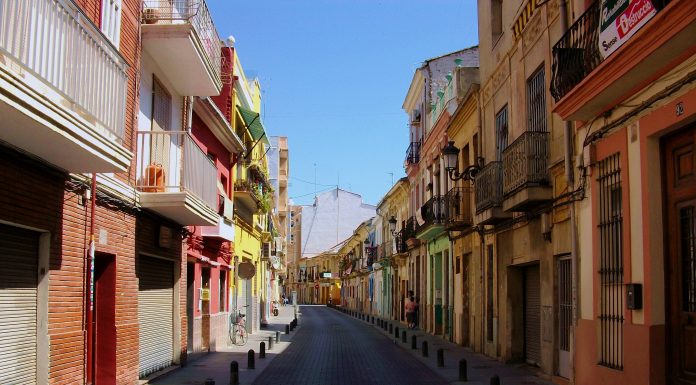 El Cabanyal, el barri que torna a la vida amb els seus nous veïns