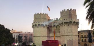 Los secretos de las Torres de Serranos, las puertas de las Fallas desde los años 90