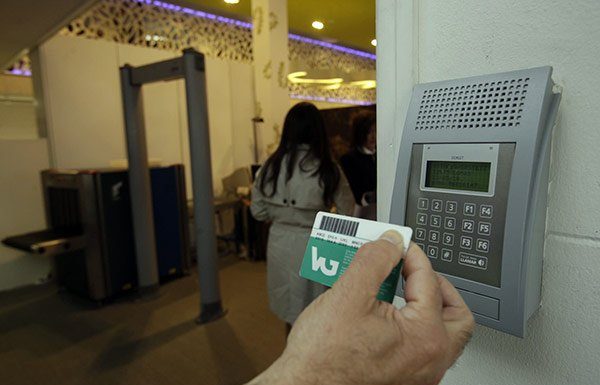 La jornada laboral de 32 hores setmanals més prop de ser una realitat