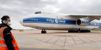 Valencia a la espera de un quinto avión con material sanitario
