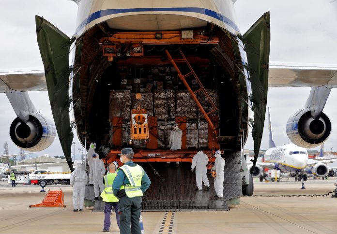 United Airlines. Aterriza un cuarto avión procedente de China con 65 toneladas de material sanitario