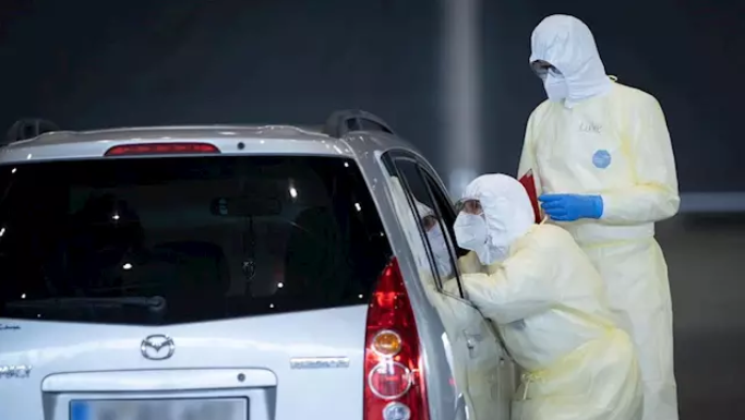 El Govern no descarta una pròrroga de la quarentena El Gobierno no descarta una prórroga de la cuarentena