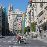 La Gran Vía de Madrid vacía durante la pandemia del coronavirus. / FOTO: EUROPA PRESS