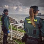 La Guardia Civil detiene a dos por personas por robo con la técnica mata león