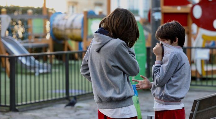 ¿Cuáles son las preocupaciones de los niños de Valencia? Valencia cierra los parques infantiles para evitar más contagios