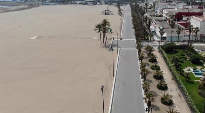 El confinamiento en la Comunitat Valenciana a vista de dron playa a vista de dron
