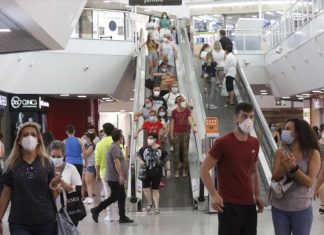 Los comercios valencianos reabren los domingos: tiendas abiertas y nuevos horarios