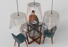 Inventan una mampara de plástico que facilitaría ir a los bares con seguridad mampara de plástico