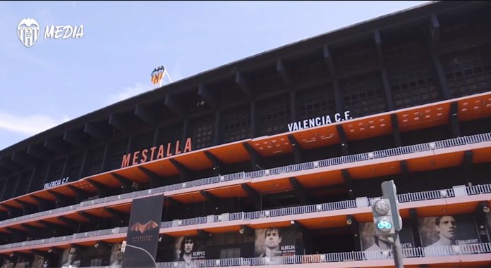 Vecinos del Mestalla divididos ante el traslado del estadio