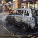 Un incendio calcina tres coches en Cullera