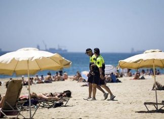 Trabajo jóvenes playas Generalitat