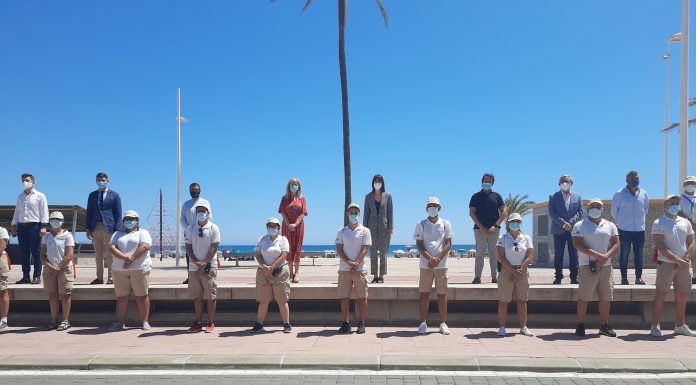 Empiezan a trabajar 1.000 informadores de la playa Empiezan a trabajar 1.000 informadores de la playa