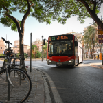 EMT prohibirá los patinetes eléctricos en sus autobuses