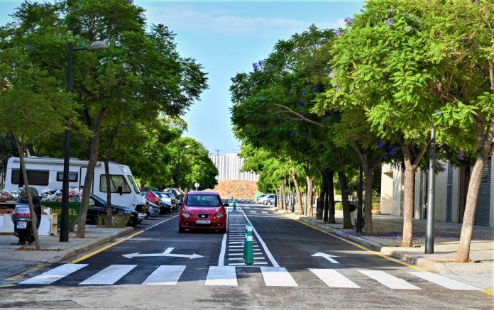 Dos calles de Valencia reducen la velocidad de circulación a 30 km/h