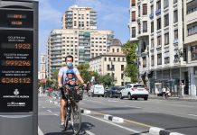 La Comunitat Valenciana arranca la pròrroga de restriccions contra el coronavirus 21 dies més La Comunitat Valenciana arranca la prórroga de restricciones contra el coronavirus 21 días más