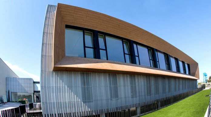 València comptarà amb un laboratori pioner a Espanya per a detectar Covid-19 a l’aigua Valencia contará con un laboratorio pionero en España para detectar Covid-19 en el agua