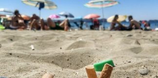 Las playas de Valencia podrían convertirse en espacios libres de humo