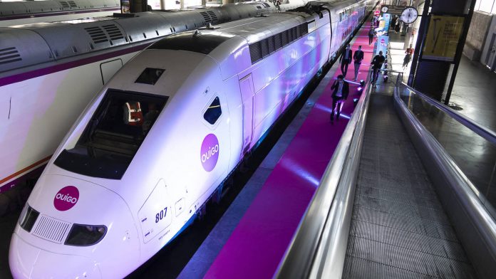 El tren low cost de alta velocidad tendrá parada en Valencia