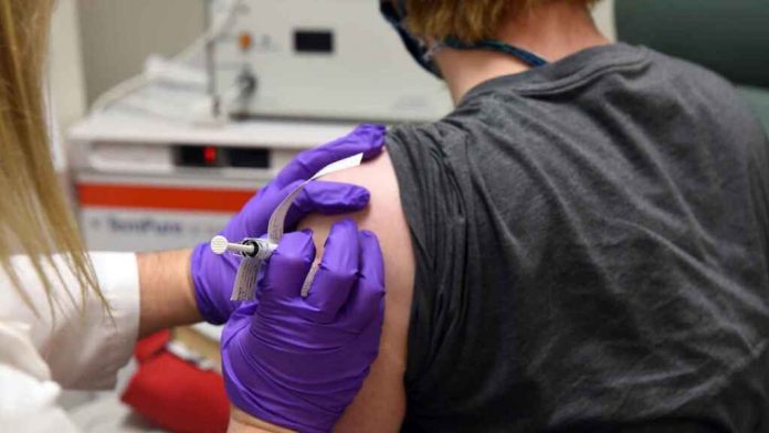 El primer ensayo clínico con humanos de la vacuna contra el coronavirus comienza en España