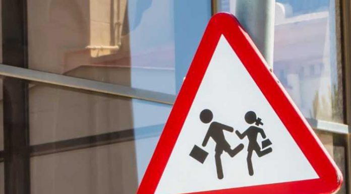 Proponen cambiar las señales de tráfico ‘machistas’ señales de tráfico machistas