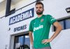 El Valencia CF ha fichado a un portero que apoyó una brutal agresión a unos Guardias Civiles El Valencia CF ficha a un jugador que apoyó una brutal agresión a unos Guardia Civiles