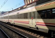 Corte total de Cercanías este fin de semana: 34 autobuses sustituirán el servicio de tren en la línea C1 Muere chico joven en Carcaixent tras ser arrollado por un tren de cercanías