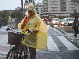 Alertan de lluvias "localmente fuertes" para el puente del Pilar