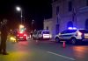 La Policia desallotja una festa amb joves ballant i sense mascaretes La Policía desaloja una fiesta con jóvenes bailando y sin mascarillas