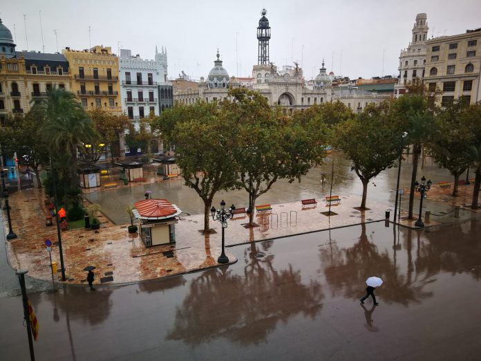Valencia activa la alerta amarilla por una DANA con lluvias 