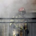 Un incendio en Sagunt deja heridos a una mujer y a tres niños