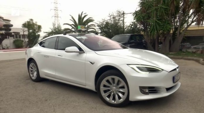 Així és el nou taxi elèctric que ja circula per València