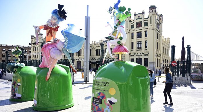 Valencia dispone de más de 2.800 contenedores para el reciclaje de vidrio