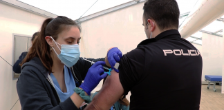 Confirman tres casos de trombosis entre agentes vacunados en Valencia