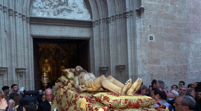 Recordamos la emoción de la Procesión del Santo Entierro procesión