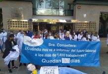 Concentració de sanitaris front a la Conselleria de Sanitat Concentración de sanitarios frente a la Conselleria de Sanitat